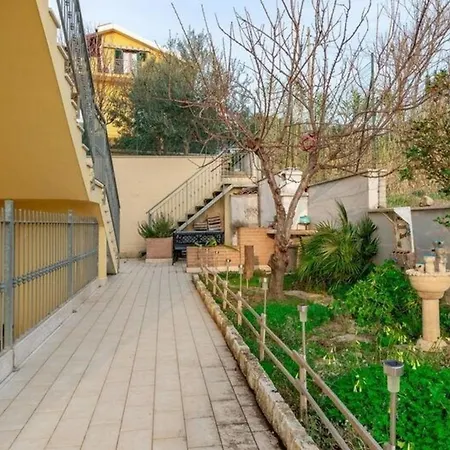 Studio Fuer 5 Personen Ca 75 Qm In Loreto, Adriakueste Italien Mittlere Italienische Adriakueste Порто-Реканати
